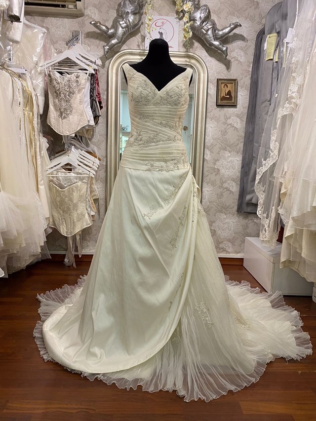 ALQUILER Vestido Novia