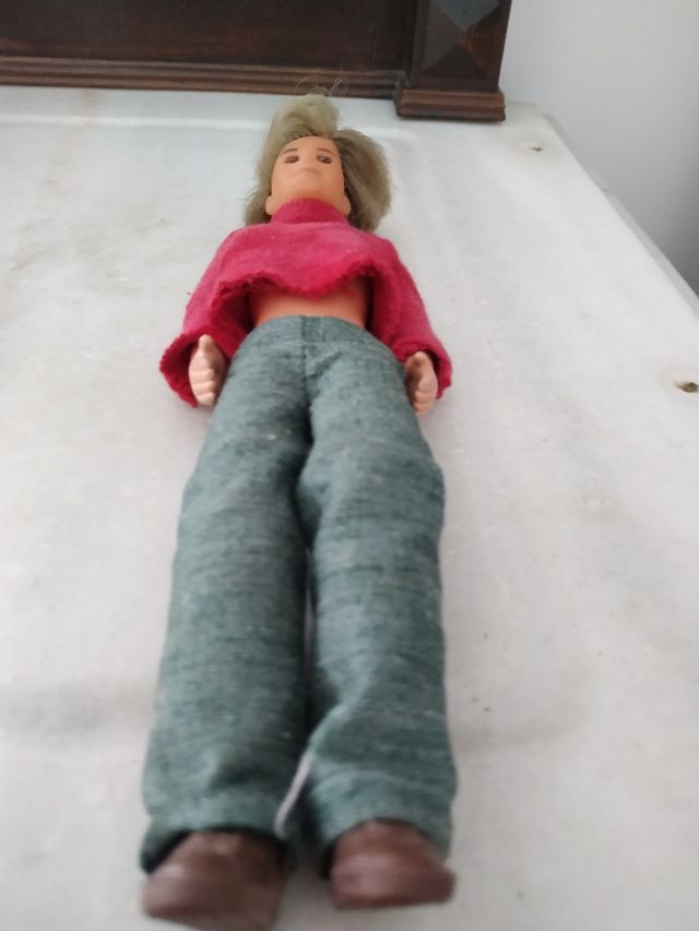 Muñeco antiguo Mattel Familia Feliz