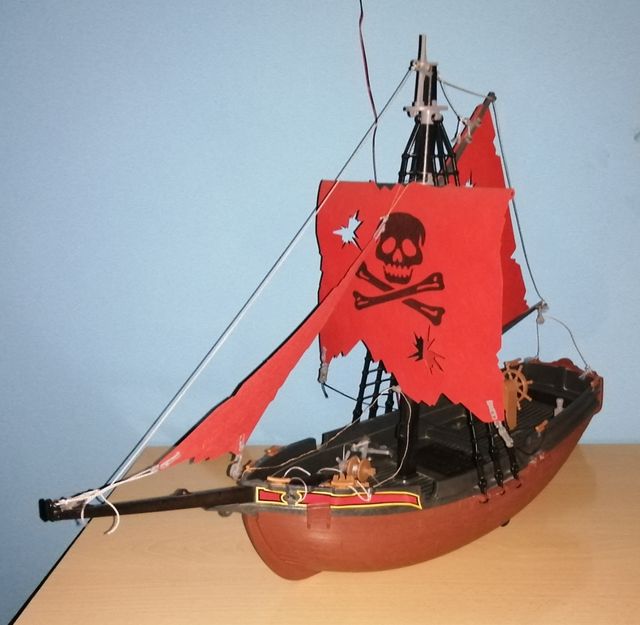 Barco pirata Playmobil