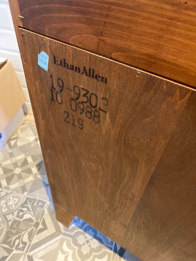 Mueble Ethan Allen USA