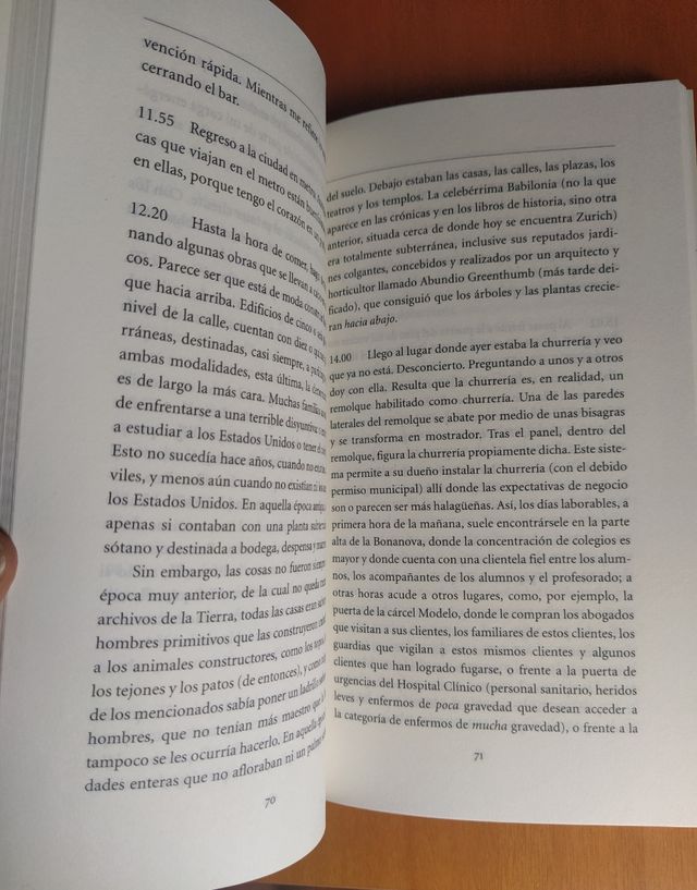 Libro: "Sin noticias de Gurb" de Eduardo Mendoza