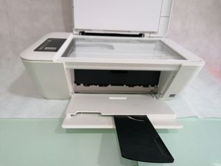 Impresora HP Deskjet 2543 de segunda mano por 35 EUR en Jerez de la  Frontera en WALLAPOP