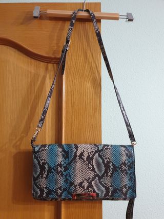 Bolso Parfois de segunda mano por 10 EUR en Zaragoza en WALLAPOP