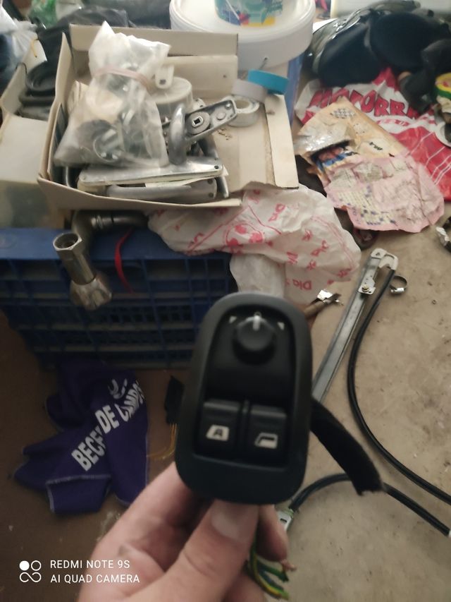 botonera espejos Peugeot expert 2005