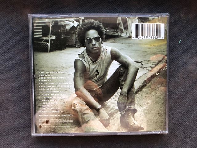 CDs de Lenny Kravitz Greatest Hits.