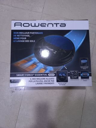Robot aspira y friega Rowenta de segunda mano por 110 EUR en Valencia en  WALLAPOP