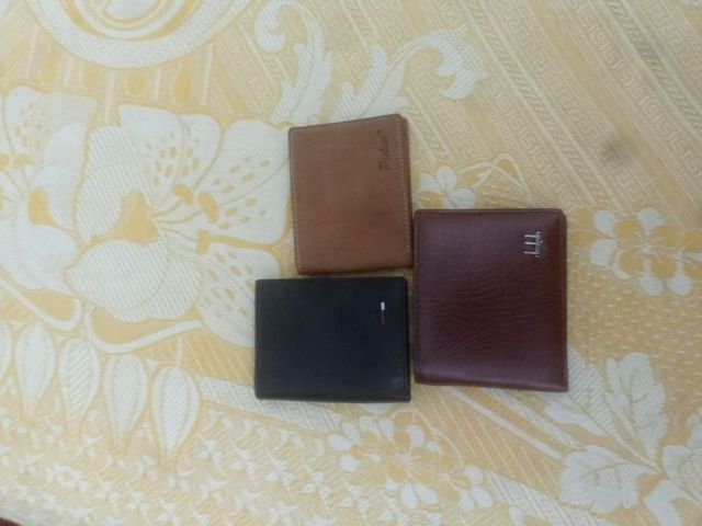 lote de carteras no se venden por separadas