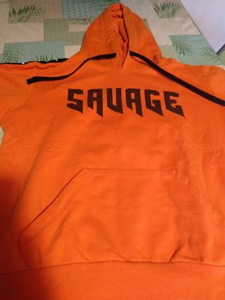 Sudadera Savage de segunda mano por 15 EUR en Cerceda en WALLAPOP