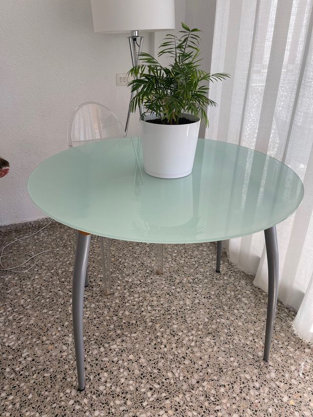 Mesa de cristal acido