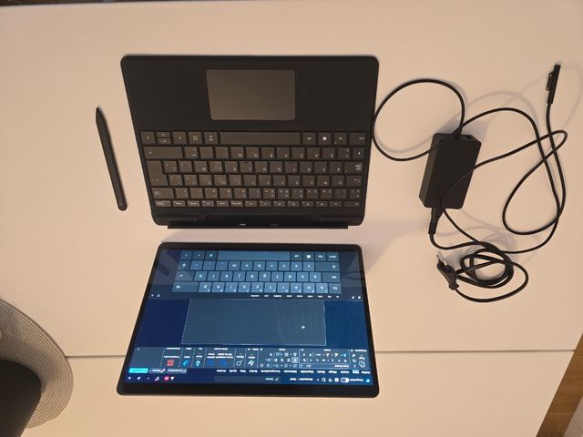 Surface Pro X 256G - 16 Gb - LTE Windows 11 PRO