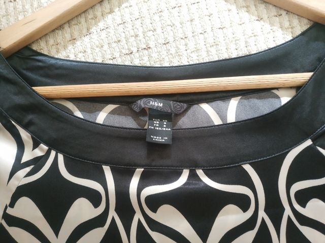 Vestido blanco y negro