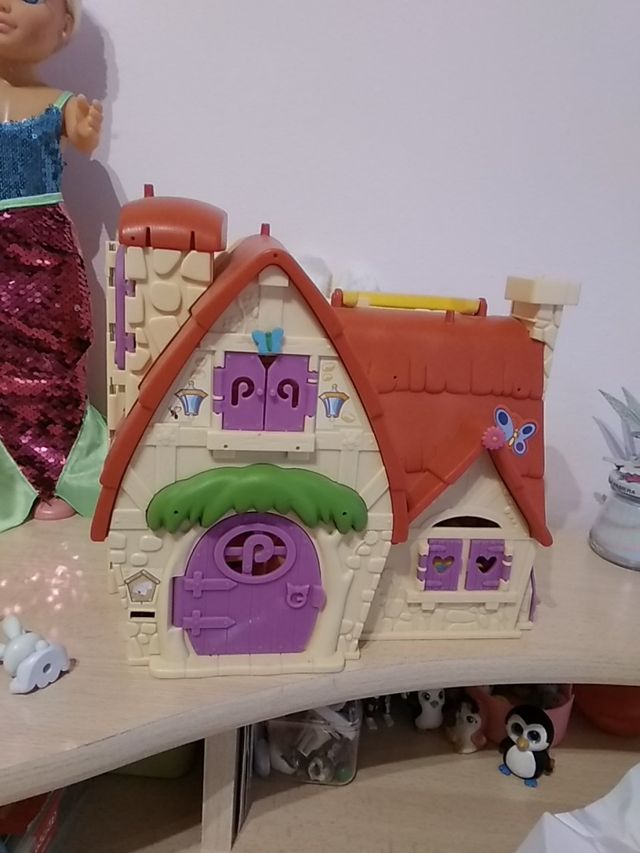 casa de los cuentos piny Pon completa