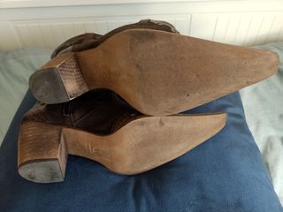 Botas Mujer Wonders Cowboy ante T 37 de segunda mano por 15 EUR en Leganés  en WALLAPOP