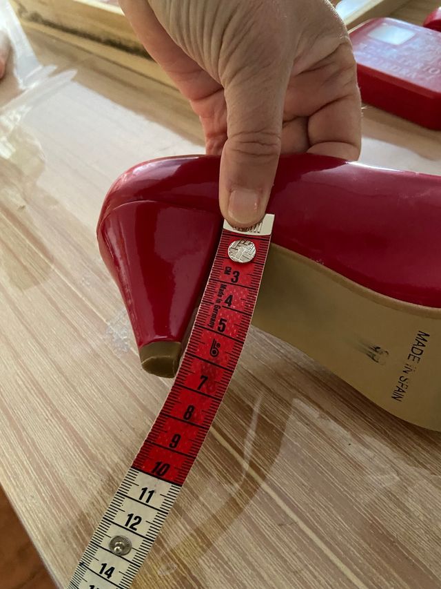 ZAPATOS ROJOS DE TALÓN ALTO, T. 39, MARCA BESWEET