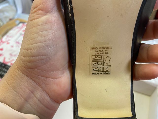 ZAPATOS PIEL NEGROS, DE PACO HERRERO, T. 39