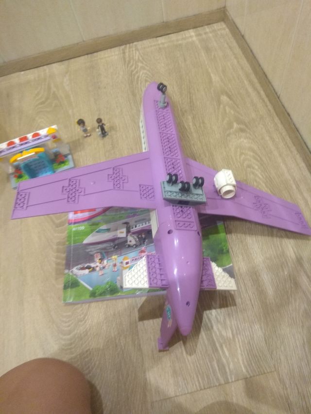 Avión Lego Friends 41109