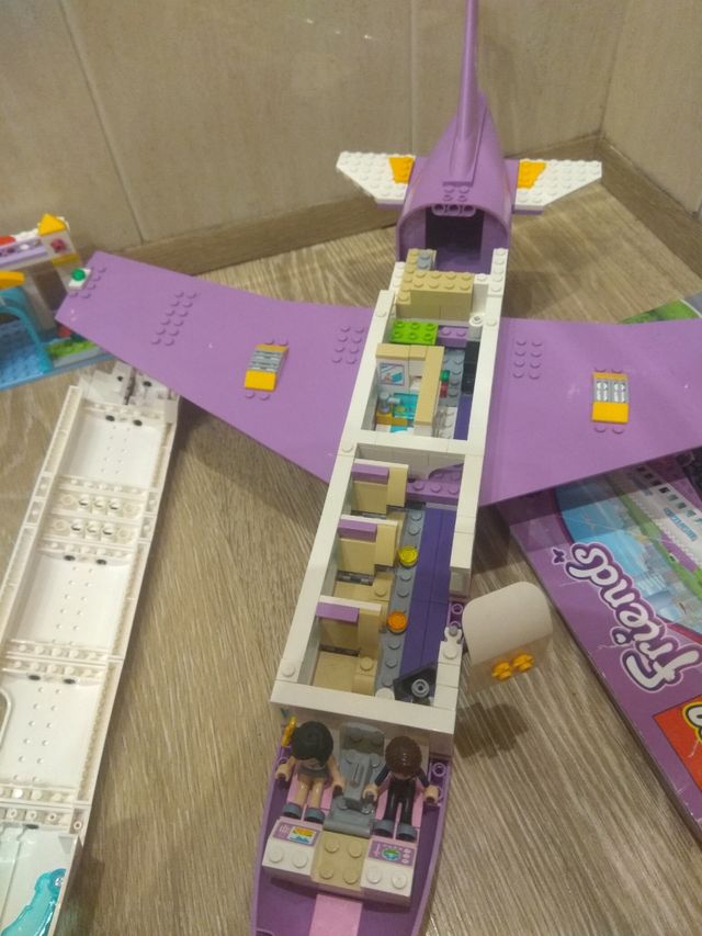 Avión Lego Friends 41109