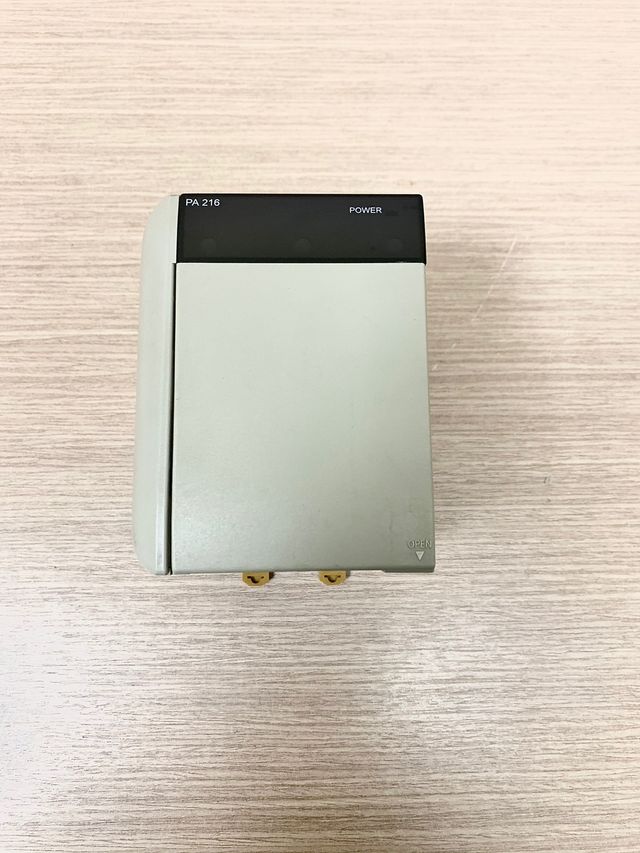 Omron cqm1-pa216 cqm1pa216