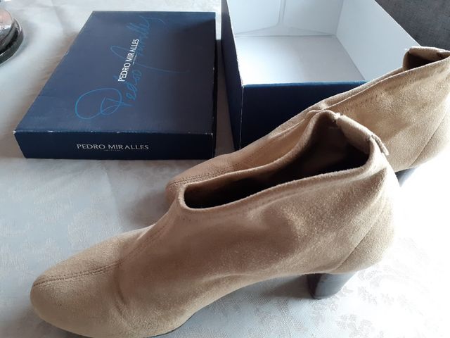 Botines de ante Pedro Miralles T38