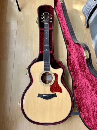 Taylor 414ce - NUEVA de segunda mano por 1.900 EUR en Barcelona en WALLAPOP