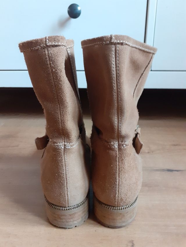 Botas STRADIVARIUS