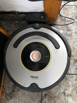 ROOMBA#ROBOT ASPIRADOR#SERIE 600 de segunda mano por 50 EUR en Olot en  WALLAPOP