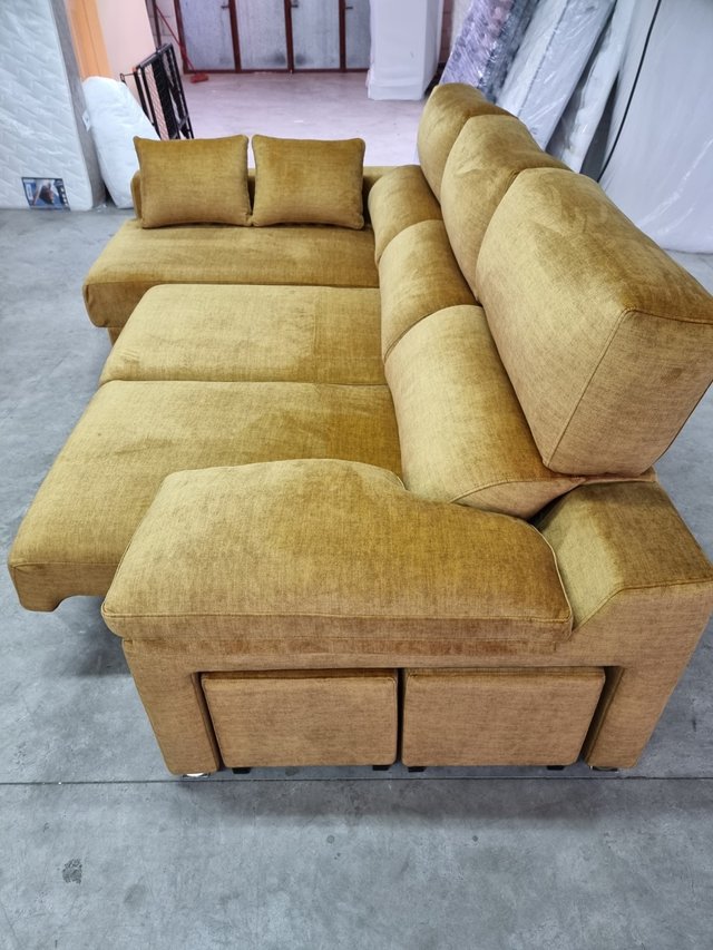 Sofá 275cm Extraible, Reclinable, Arcón, 2 Pouf