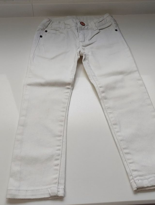 Pantalon vaquero niña, 2 puestas.
