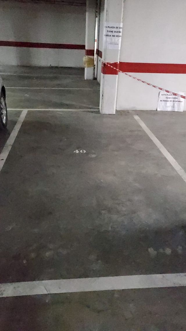 Garaje en venta DOS HERMANAS C/San Alberto