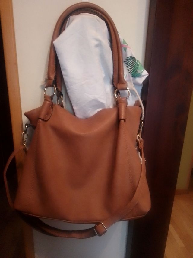 Bolso de hombro y bandolera