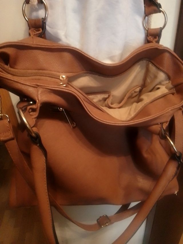 Bolso de hombro y bandolera