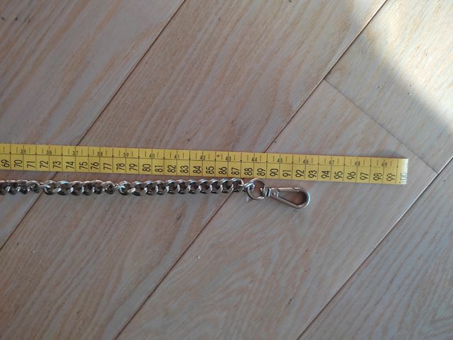 Bolso con solapa cadena plata Zara