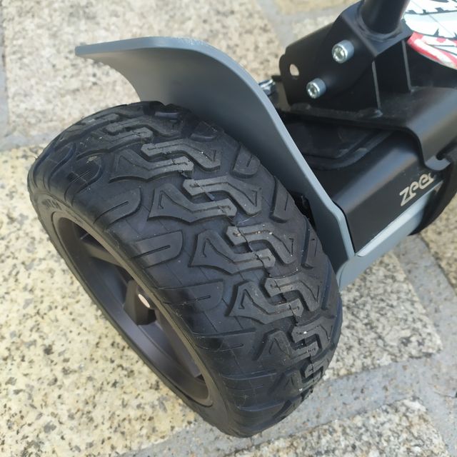 HOVERBOARD TODOTERRENO ZEECLO 4×4 700W 8'5"
