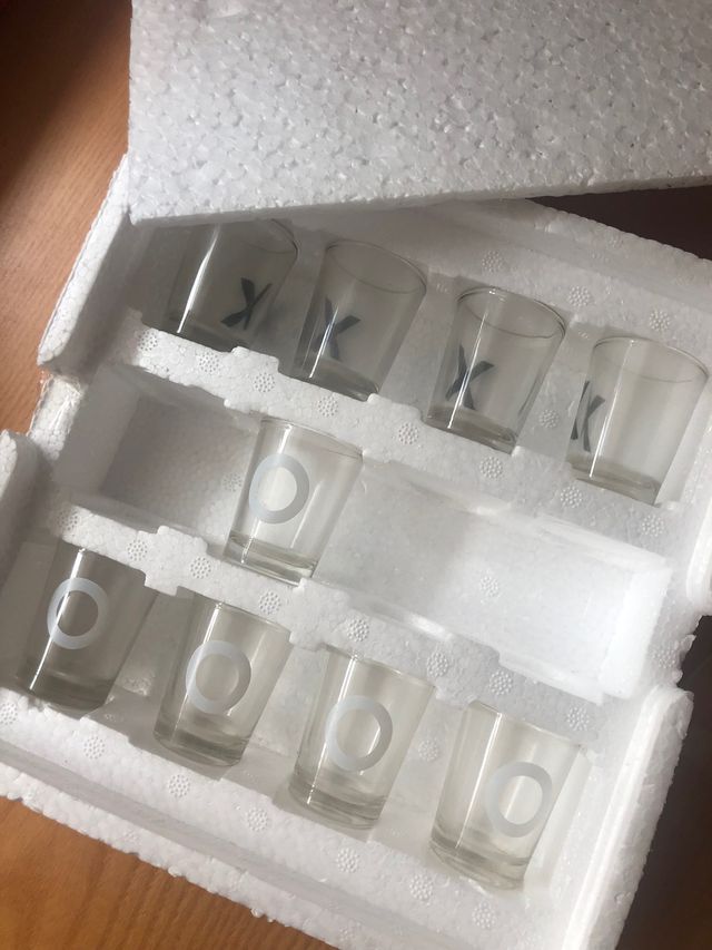 Juego chupitos 3 en raya