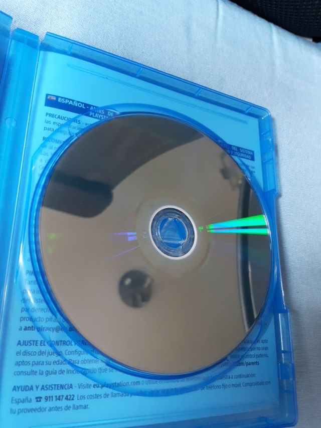 AOT WINGS OF FREEDOM PAL españa