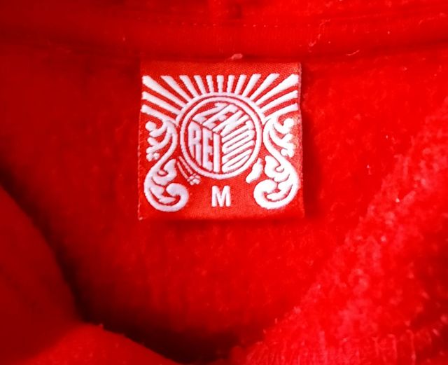 Sudadera roja Reizentolo