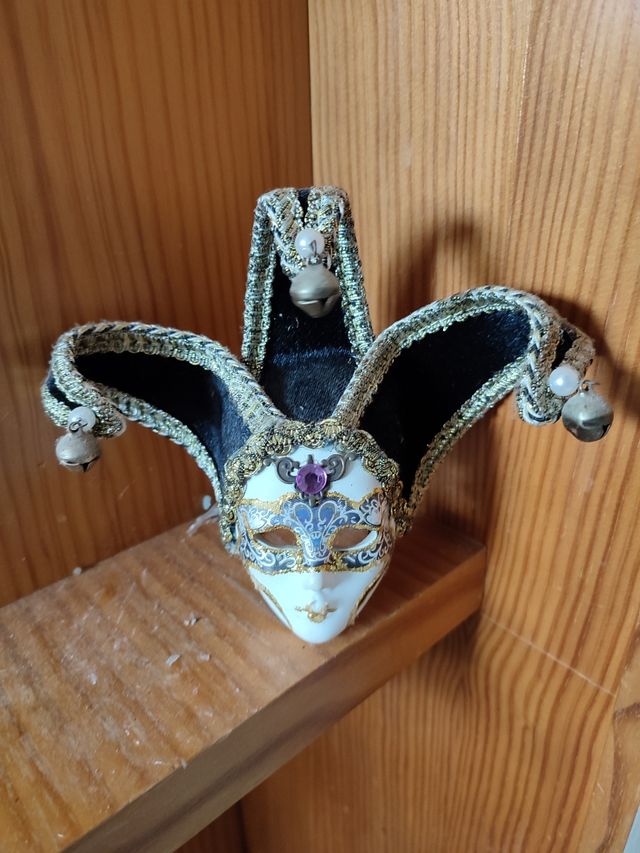 QUE OFRECES? mascara veneciana