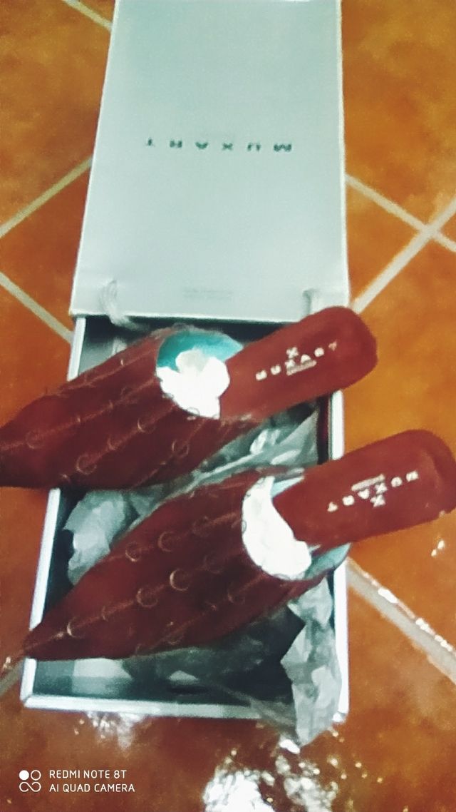 zapatos piel vellut granates marca Muxart