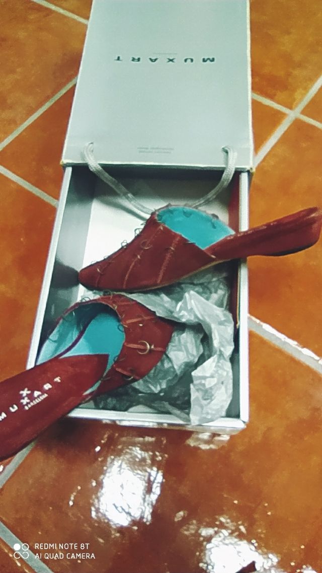 zapatos piel vellut granates marca Muxart