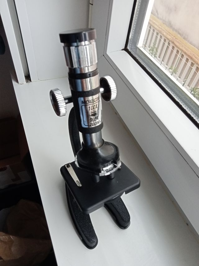 Microscópio 90s com zoom 100x