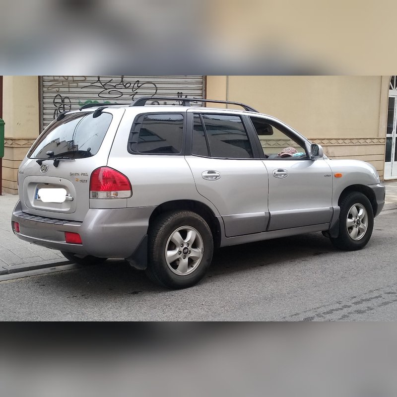 Hyundai Santa Fe 2004 - foto 1
