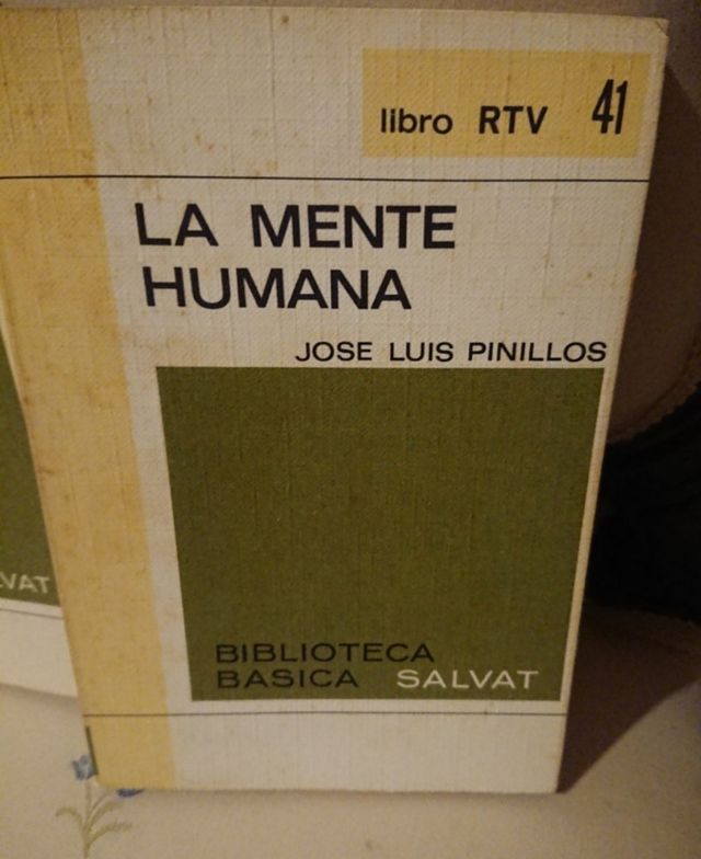 9 libri della Biblioteca Salvat