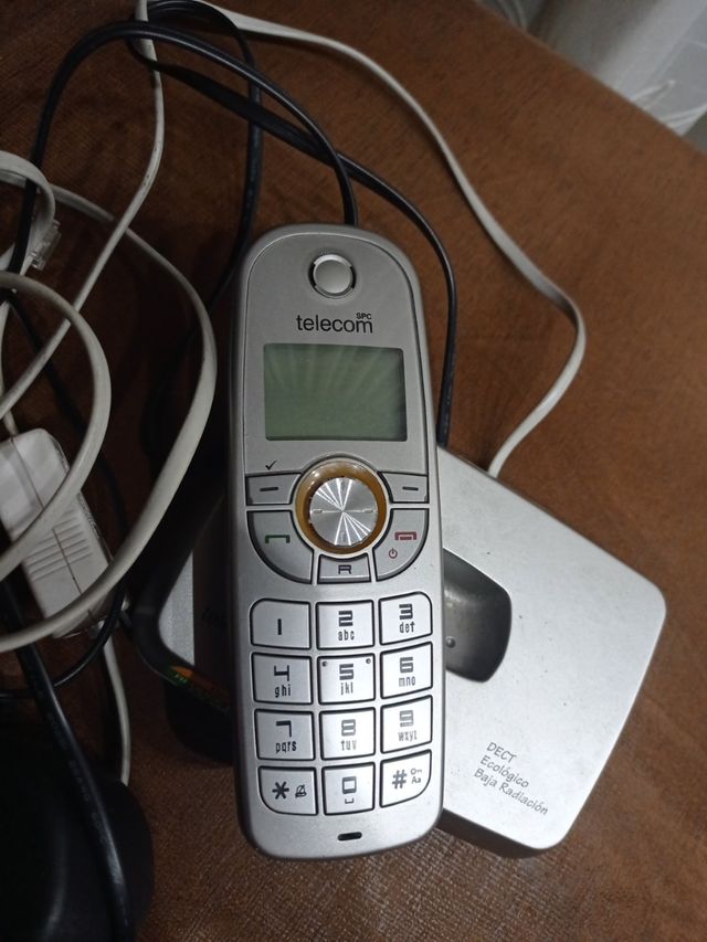 Teléfono inalámbrico.