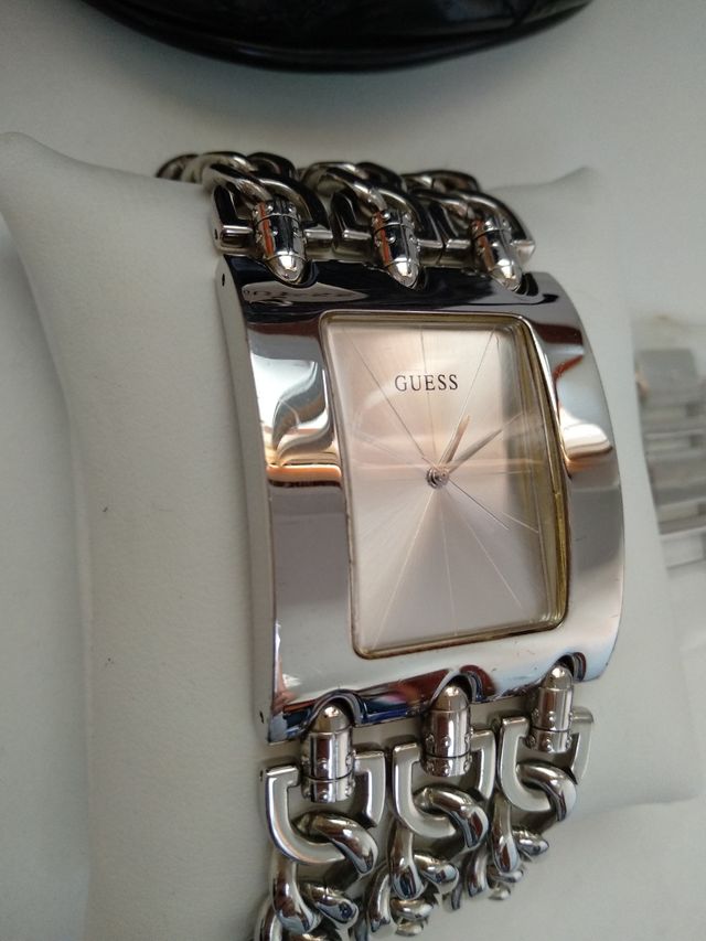 Reloj Guess eslabones