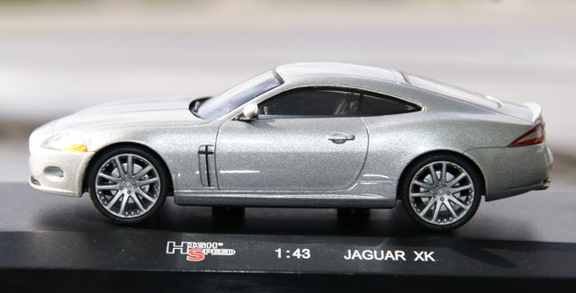 JAGUAR XK ESCALA 1:43 DE HIGH SPEED EN SU CAJA 