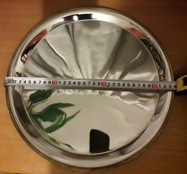 Bandeja para servir, con tapa.