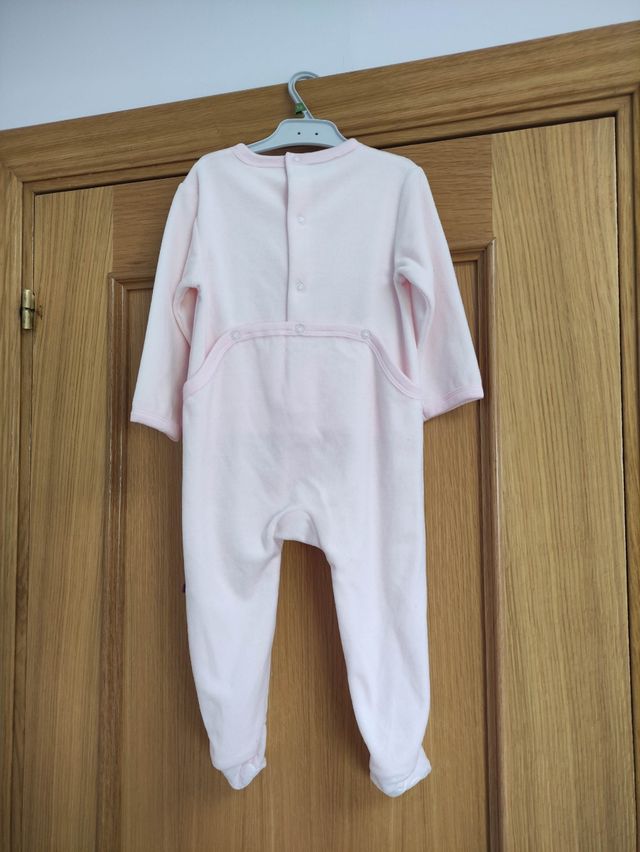 NUEVO! 18 meses. Pijama Minnie Disney