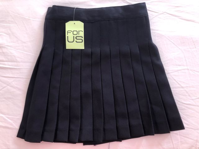 Faldas a estrenar talla 4 azul marino