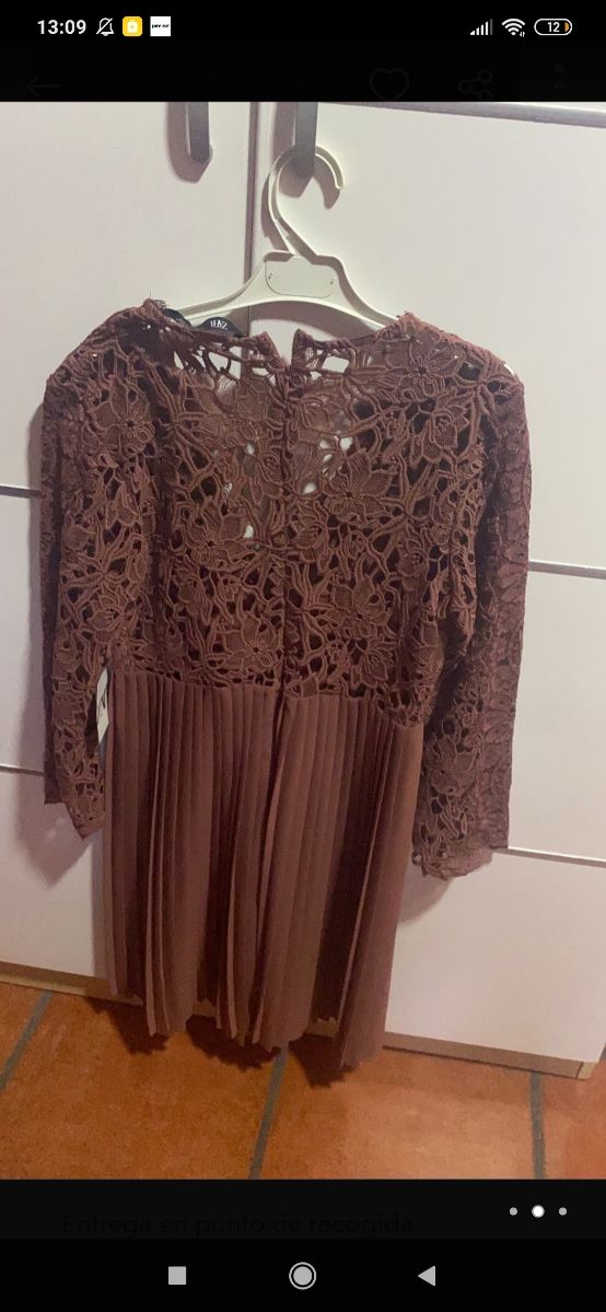 vestido plisado zara