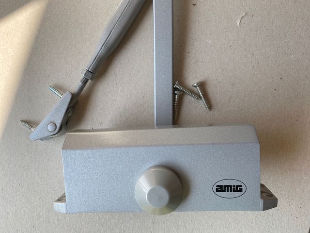 Muelle hidráulico puerta